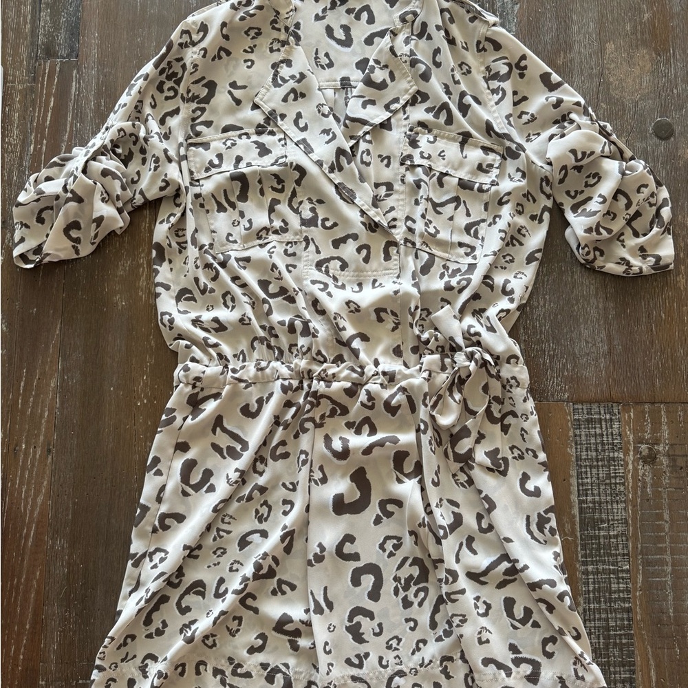 BCBGMaxazria Light Taupe Leopard Print Dress